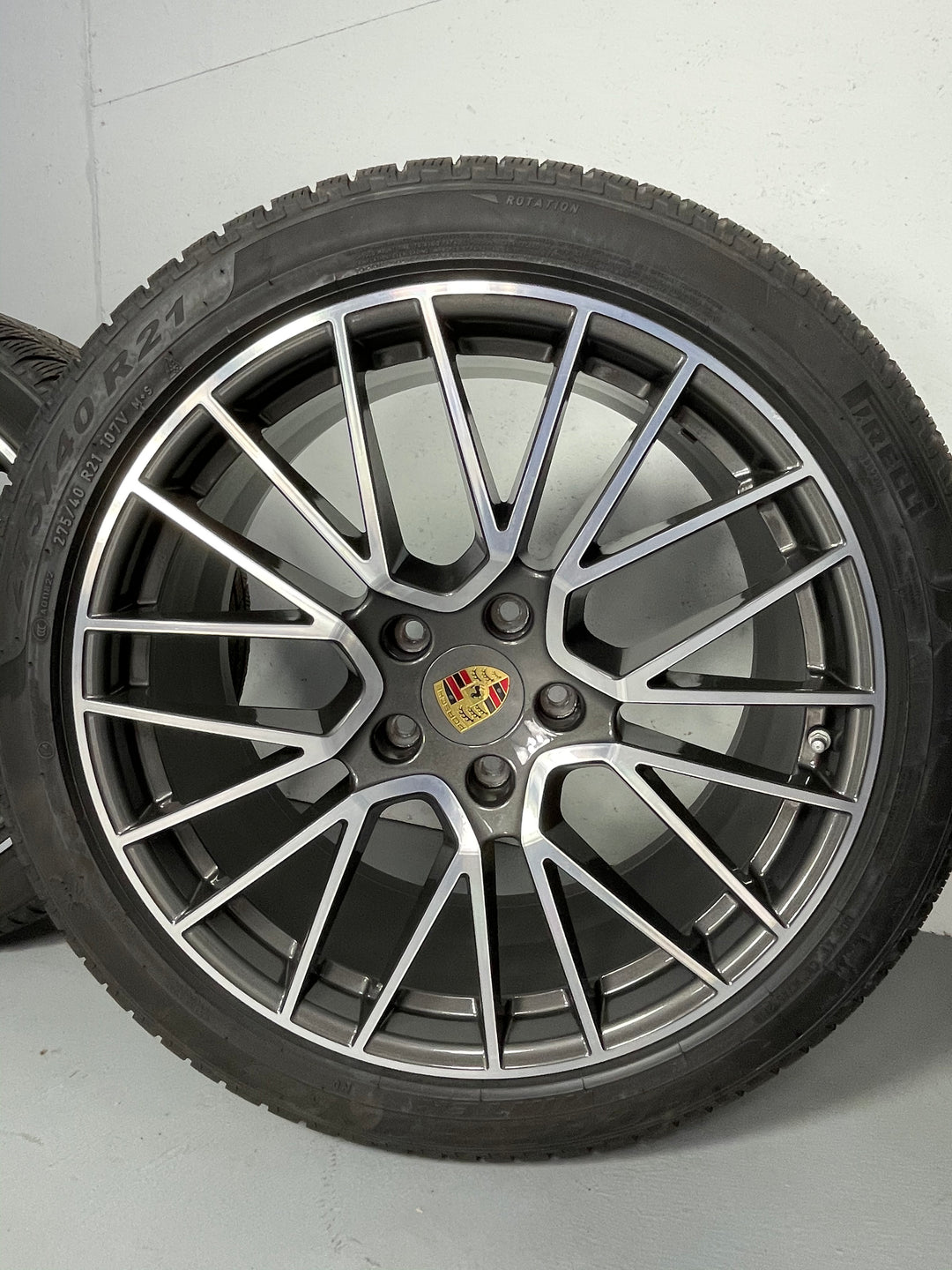 Porsche Cayenne E3 21 Zoll RS Spyder Winter Räder Pirelli DOT2023
