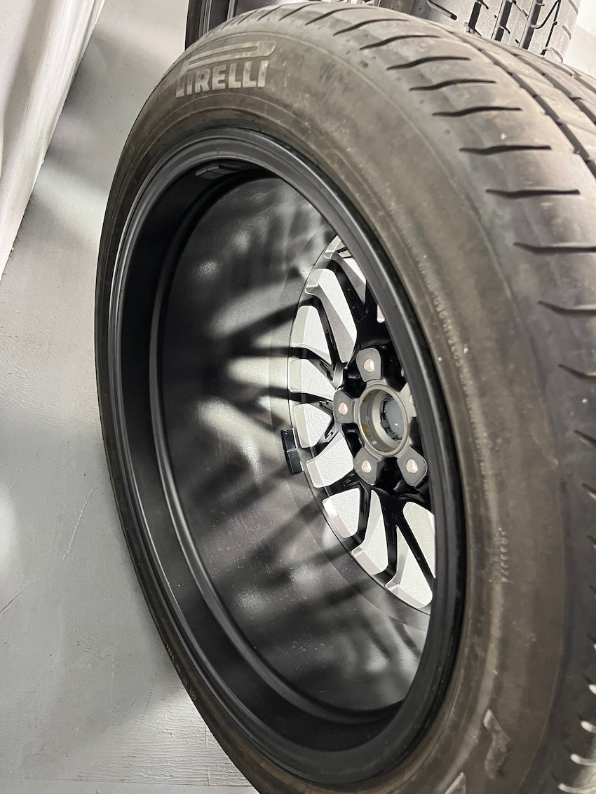 Porsche Cayenne E3 I 21 Zoll RS Spyder Sommer Pirelli neuwertige Felgen