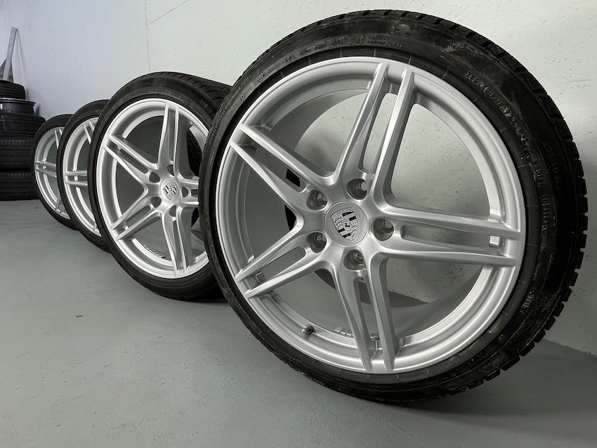 Porsche 991.2 19 Zoll Carrera Winter 4S C4 Conti MwSt. awb. TOP
