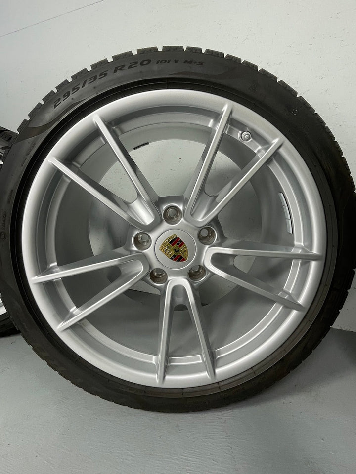 Porsche 992 19/20 Zoll Carrera C4 C2 4S Winter Pirelli 7mm DOT2019