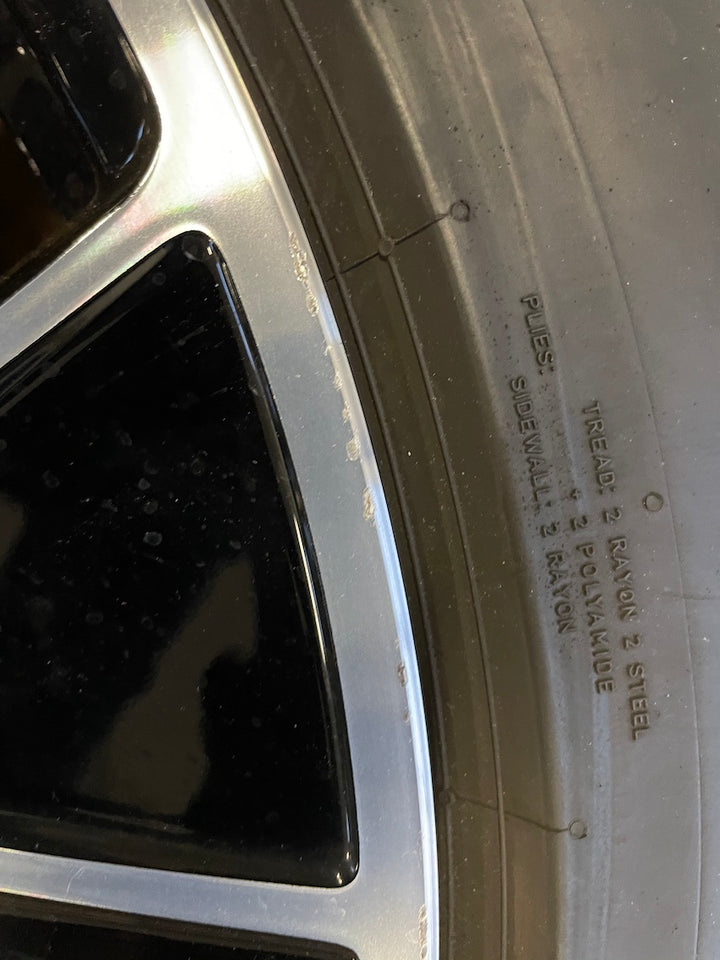 Porsche Taycan 20 Zoll TURBO AERO Winterräder Pirelli nur 2500 KM MwSt.awb.