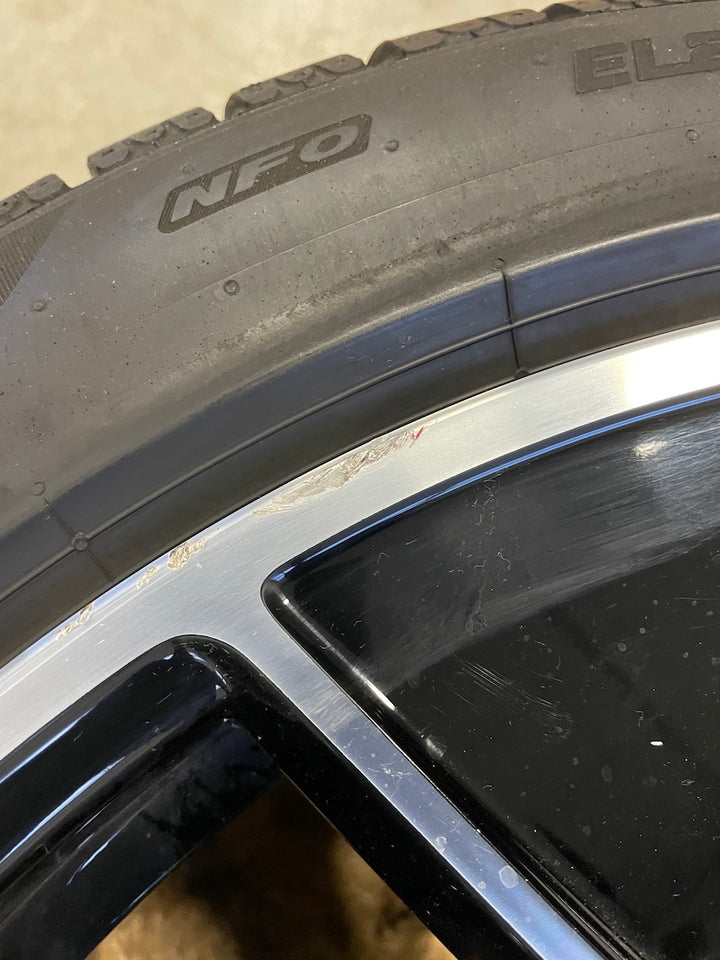 Porsche Taycan 20 Zoll TURBO AERO Winterräder Pirelli nur 2500 KM MwSt.awb.