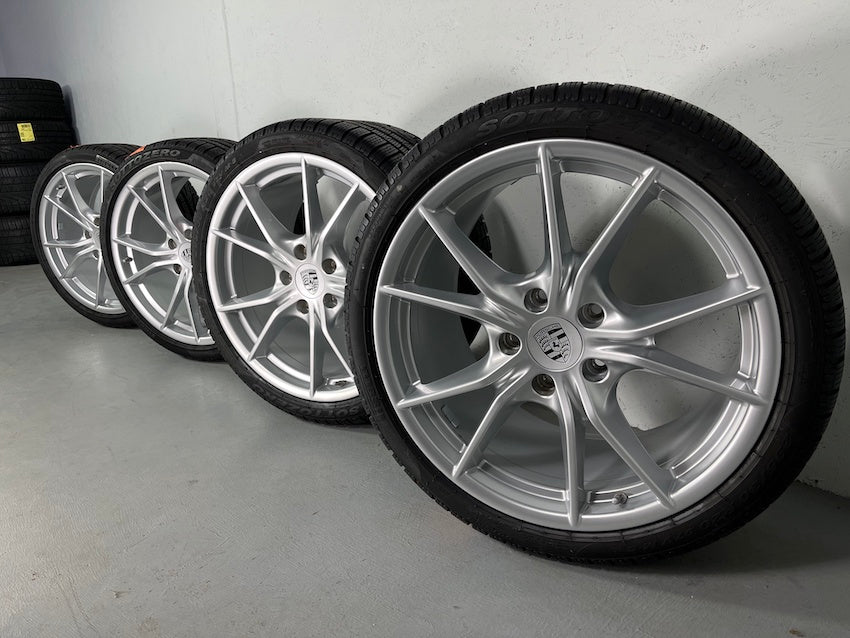 Porsche 991.2 20 Zoll Carrera S Winter Räder Pirelli HECKANTRIEB C2 S