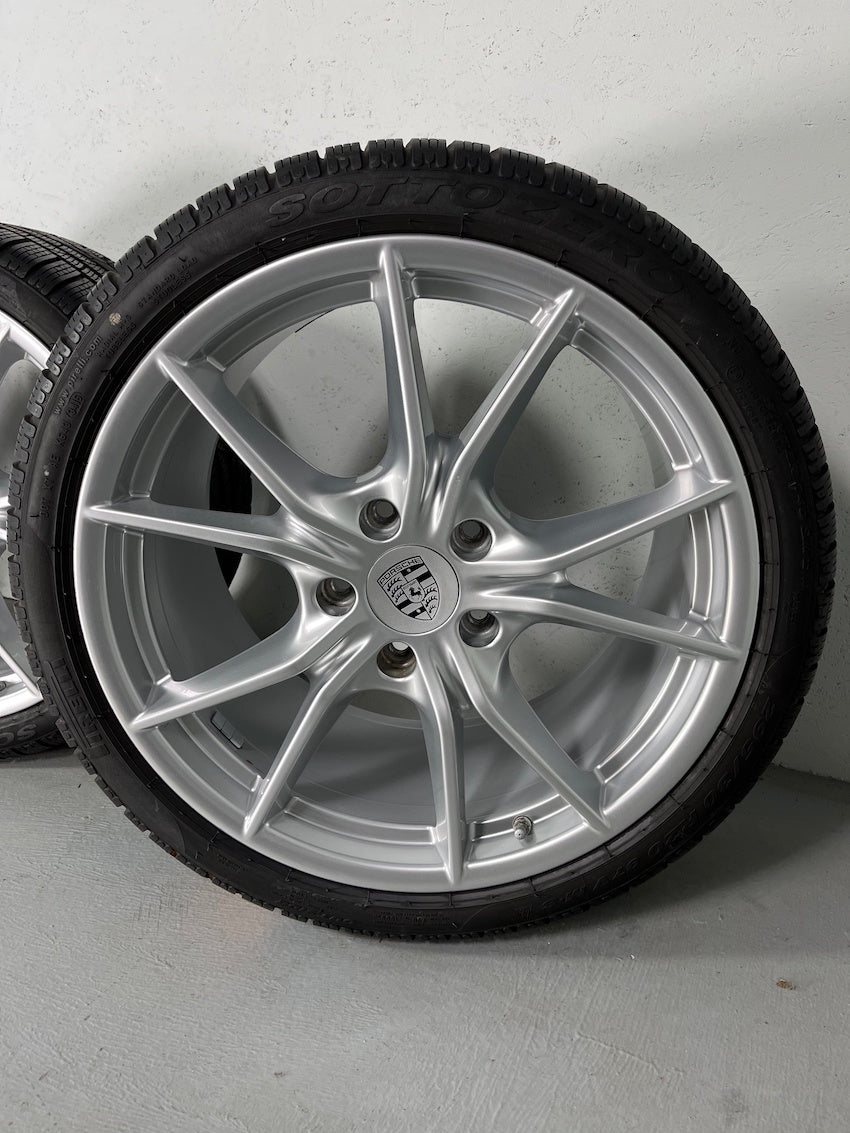 Porsche 991.2 20 Zoll Carrera S Winter Räder Pirelli HECKANTRIEB C2 S