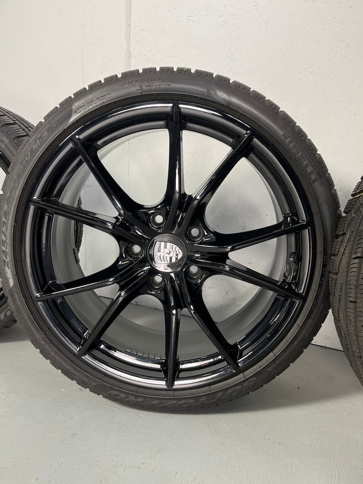 Porsche 991.2 20 Zoll Carrera C2 S Winter Räder 7mm DOT2017 TOP