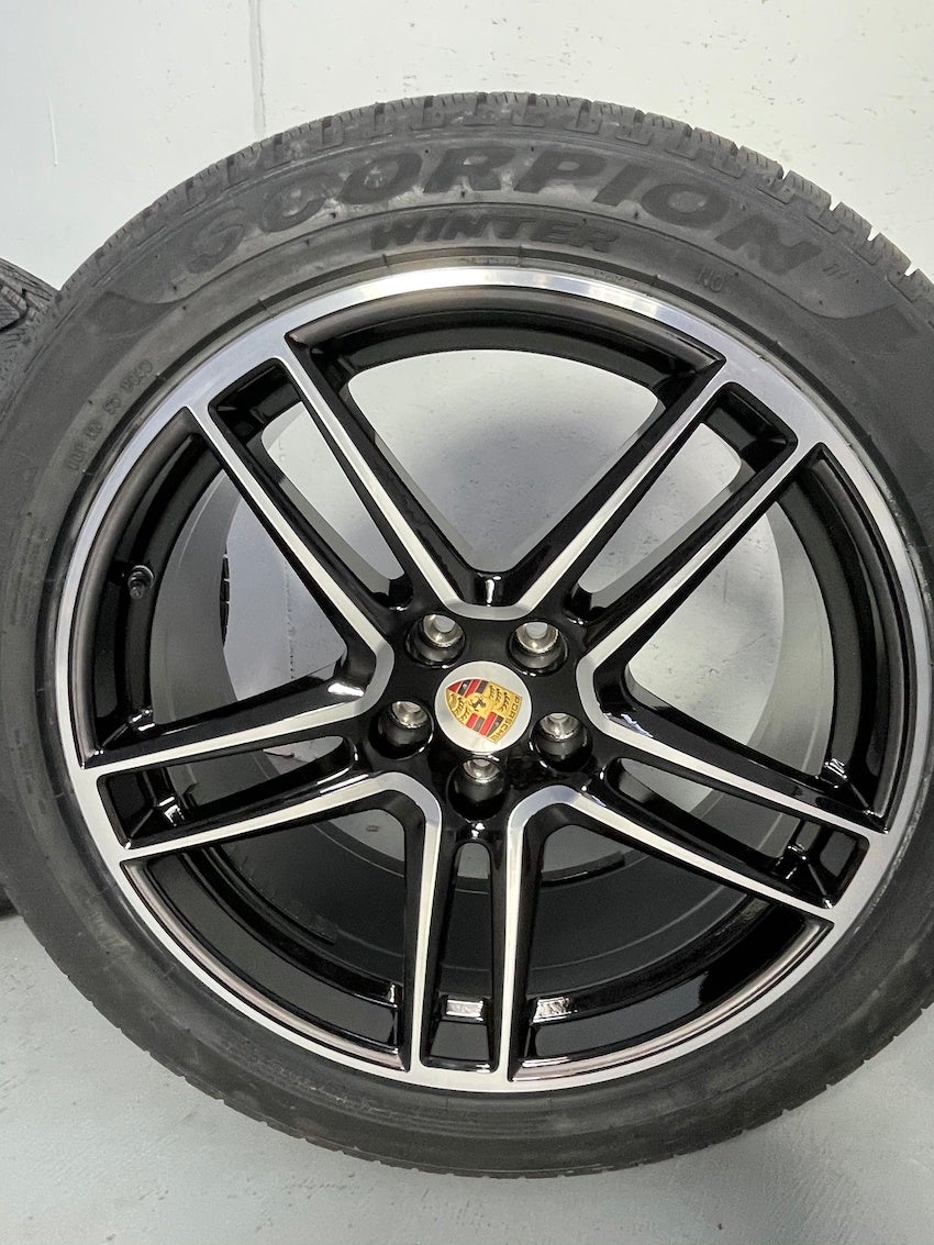 Porsche Macan II 20 Zoll TURBO Winter Räder NEU PIRELLI TOP