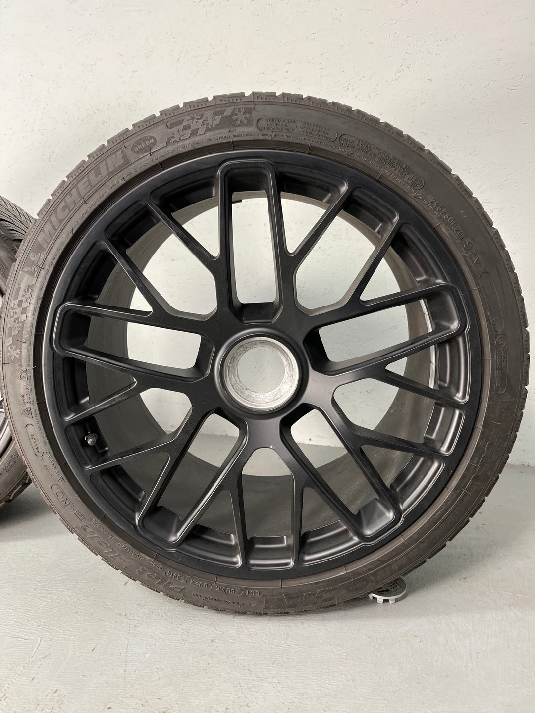 Porsche 991.1 GTS Winter Räder Michelin Pilot Alpin TOP 7,5+8mm
