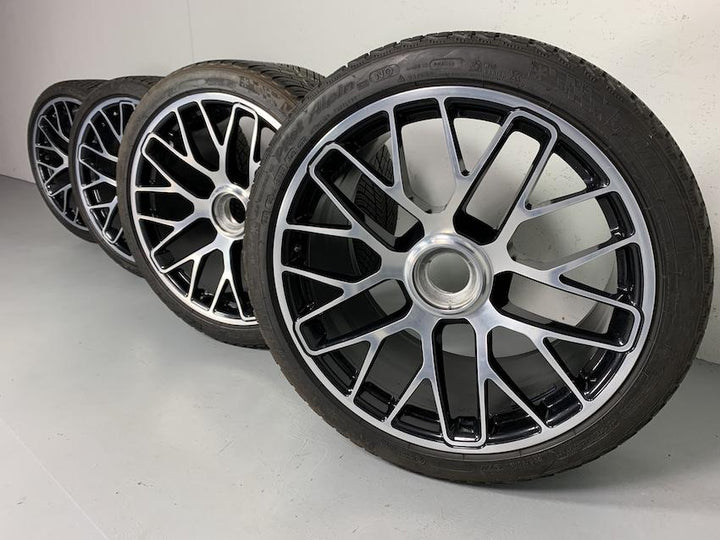 Porsche 991.2 20 Zoll GTS Winter Räder Turbo S Michelin 6,5-7,5mm TOP