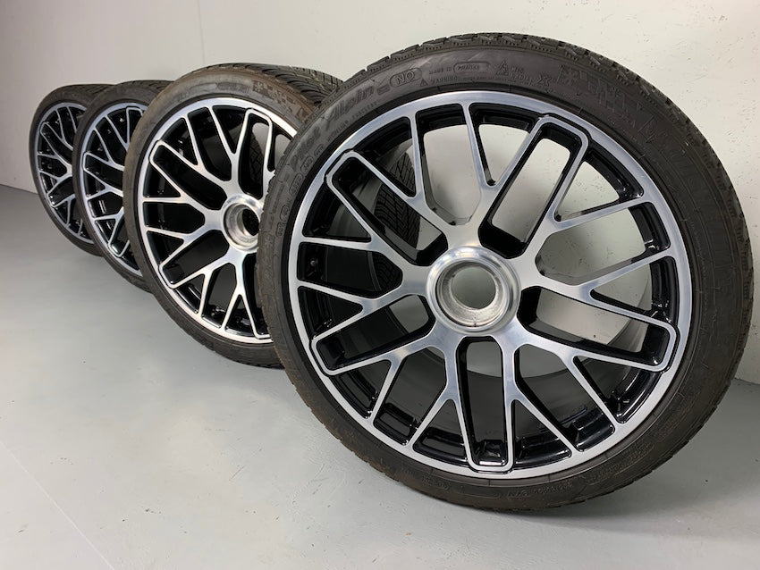 Porsche 991.2 20 Zoll GTS Winter Räder Michelin Pilot Alpin TOP 8mm