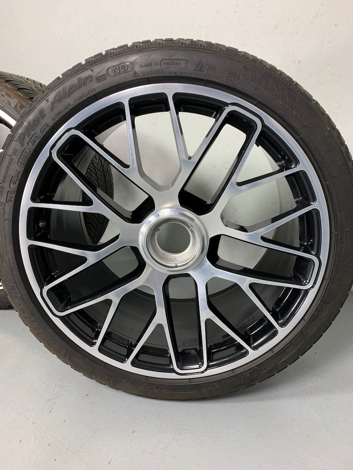 Porsche 991.2 20 Zoll GTS Winter Räder Michelin Pilot Alpin TOP 8mm