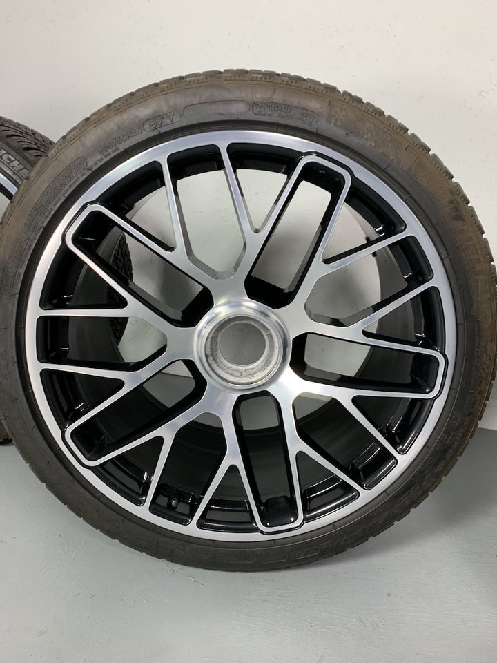 Porsche 991.2 20 Zoll GTS Winter Räder Turbo S Michelin 6,5-7,5mm TOP