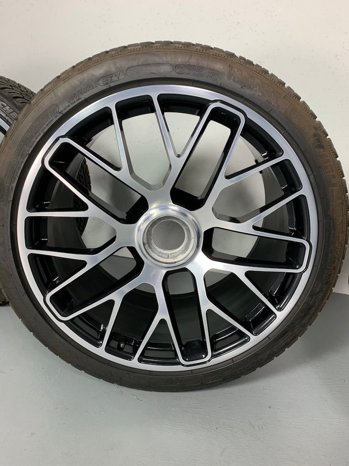 Porsche 991.2 20 Zoll GTS Winter Räder Michelin Pilot Alpin TOP 7mm