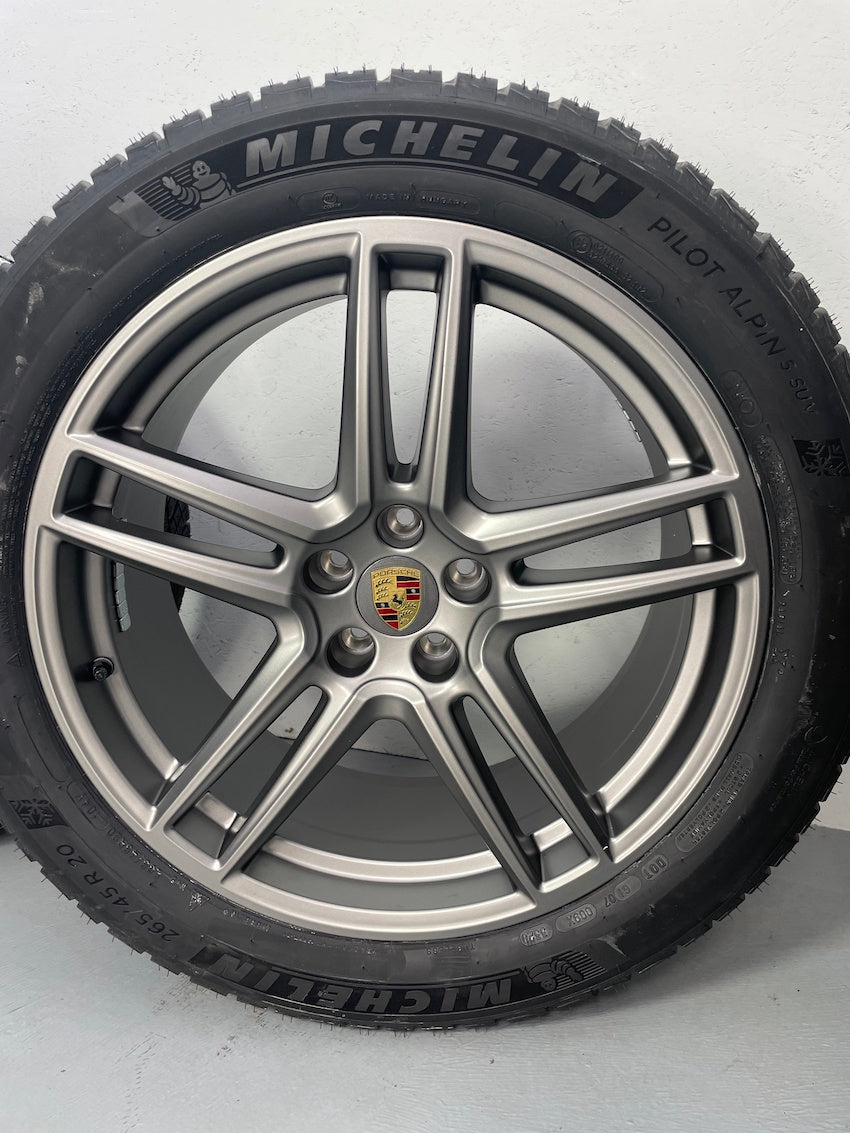 Porsche Macan II 20 Zoll TURBO PLATINUM Winter Räder MICHELIN TOP