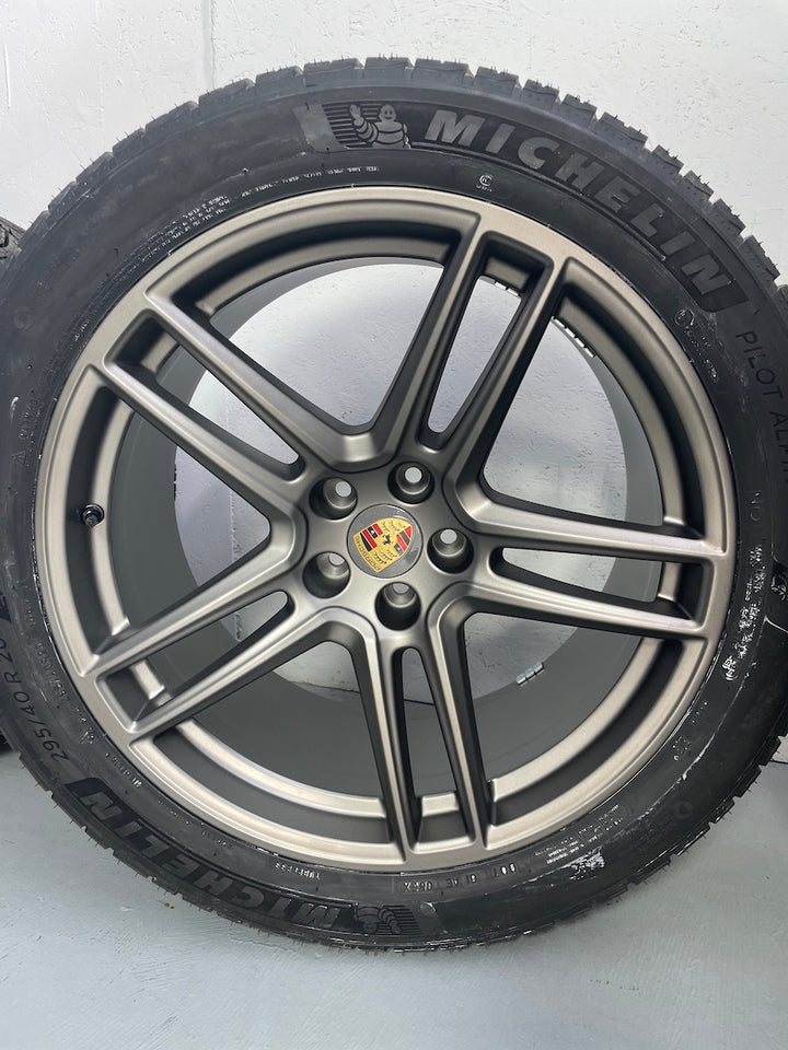 Porsche Macan II 20 Zoll TURBO PLATINUM Winter Räder MICHELIN TOP