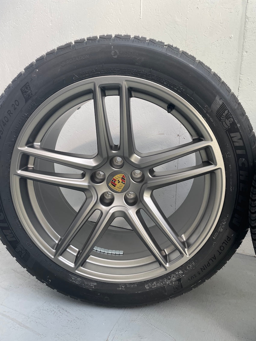 Porsche Macan II 20 Zoll TURBO PLATINUM Winter Räder MICHELIN TOP