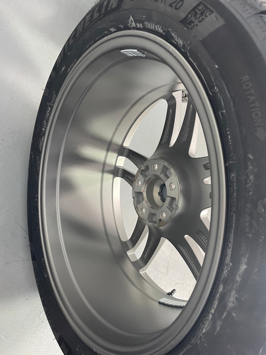 Porsche Macan II 20 Zoll TURBO PLATINUM Winter Räder MICHELIN TOP