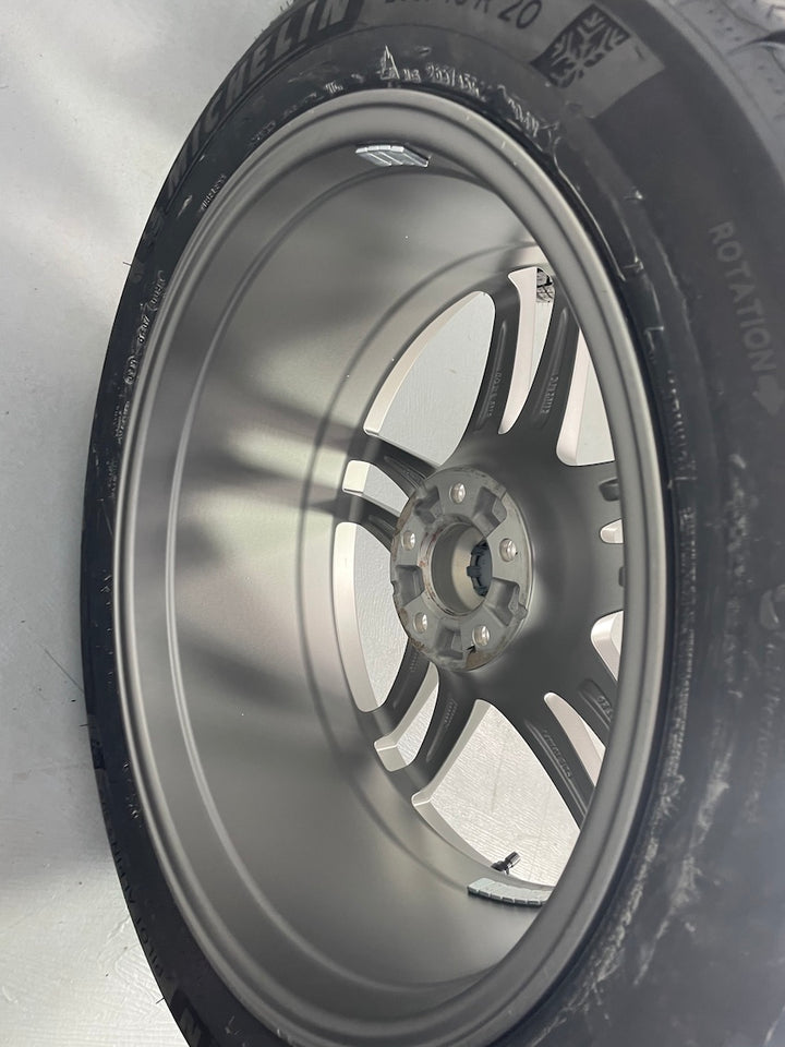 Porsche Macan II 20 Zoll TURBO PLATINUM Winter Räder MICHELIN TOP