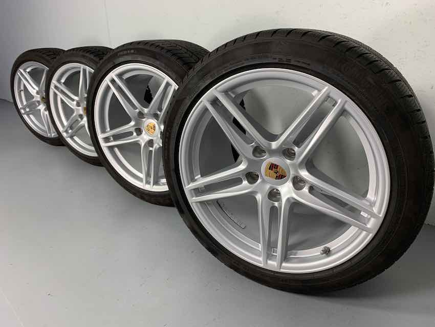 Porsche 991.2 19 Zoll Carrera Winter 4S C4 Continental 7,5-8mm