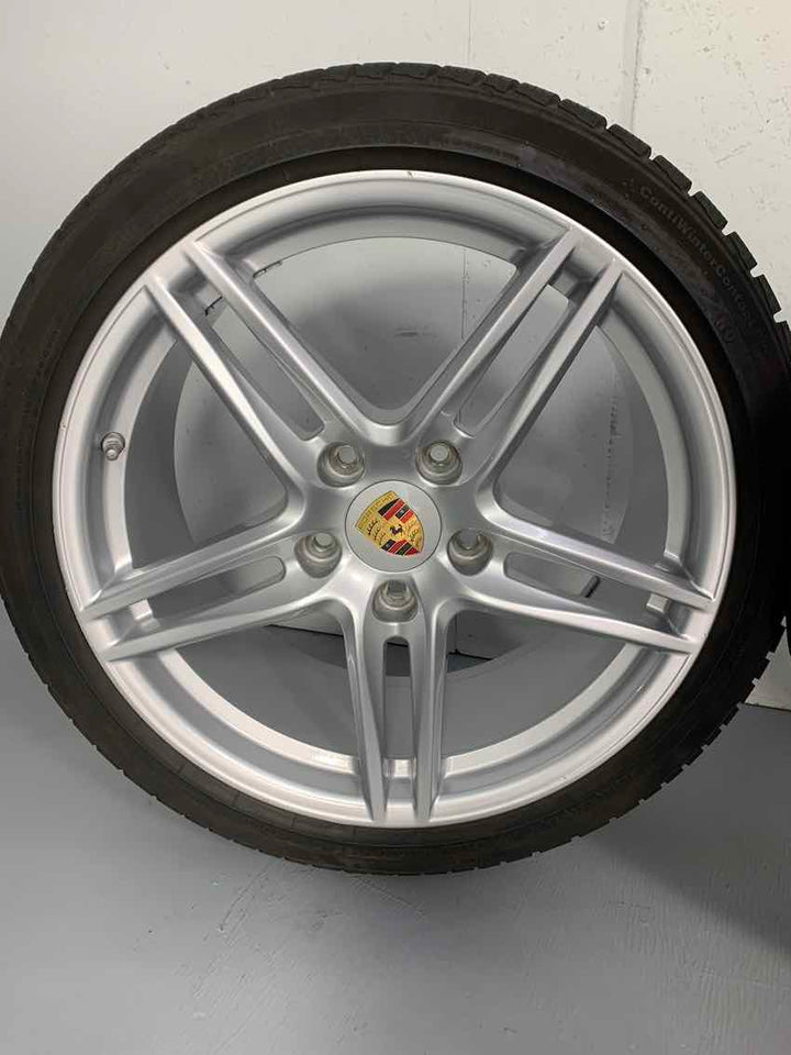 Porsche 991.2 19 Zoll Carrera Winter 4S C4 Continental 7,5-8mm