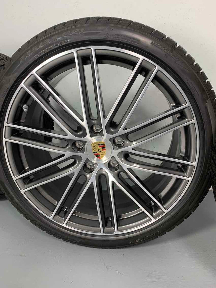 Porsche Panamera 971 20 Zoll  Exclusive Design Winter Räder Michelin platinum
