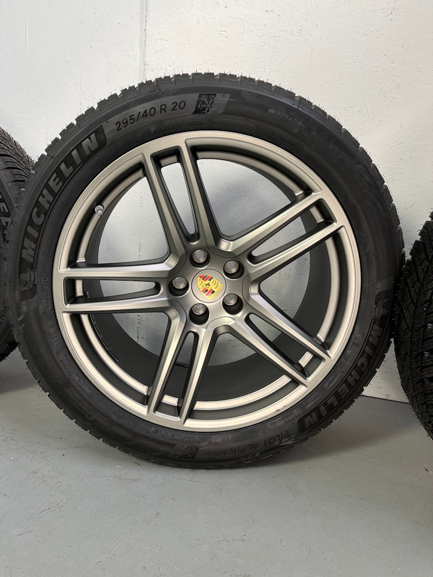 Porsche Macan II 20 Zoll Turbo II Winter Räder Michelin NEU NEU NEU