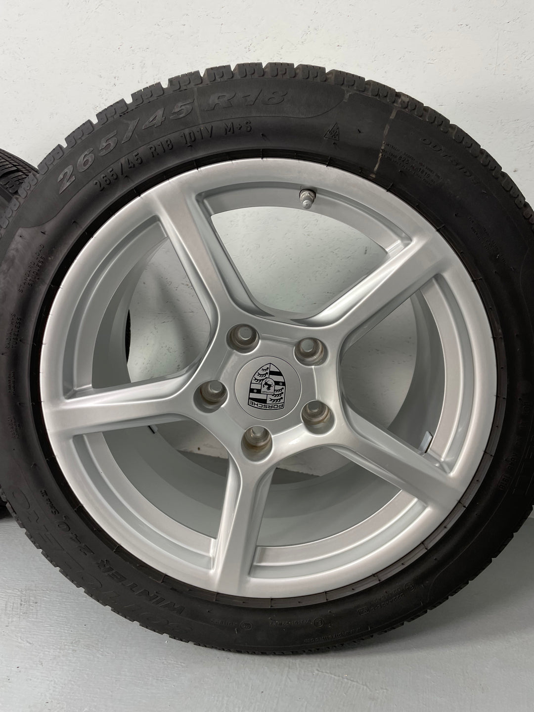Porsche Boxster 18 Zoll 718 982 Winter Räder Pirelli Cayman 7mm DOT2018
