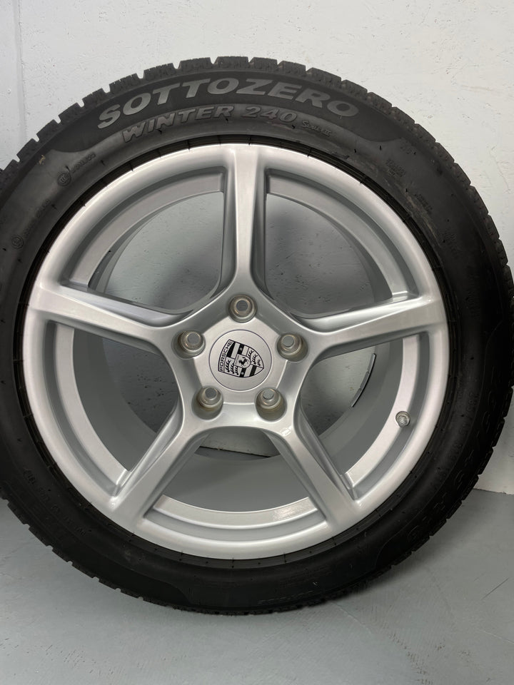 Porsche Boxster 18 Zoll 718 982 Winter Räder Pirelli Cayman 7mm DOT2018