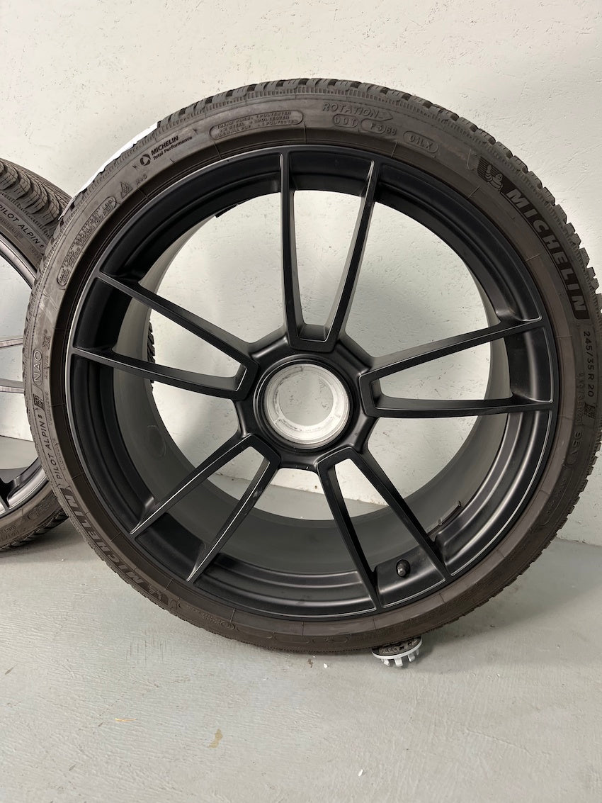 Porsche 992 20 21 Zoll GTS Winter Räder Michelin DOT2020 800Km MwSt.