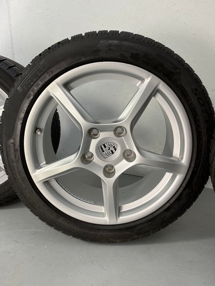 Porsche Boxster 18 Zoll Cayman 981 Winter Räder Pirelli 6,5mm