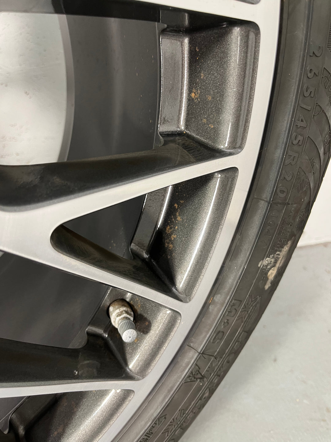 Porsche Macan II 20 Zoll RS Spyder Winter Räder Dunlop 7mm DOT 2020