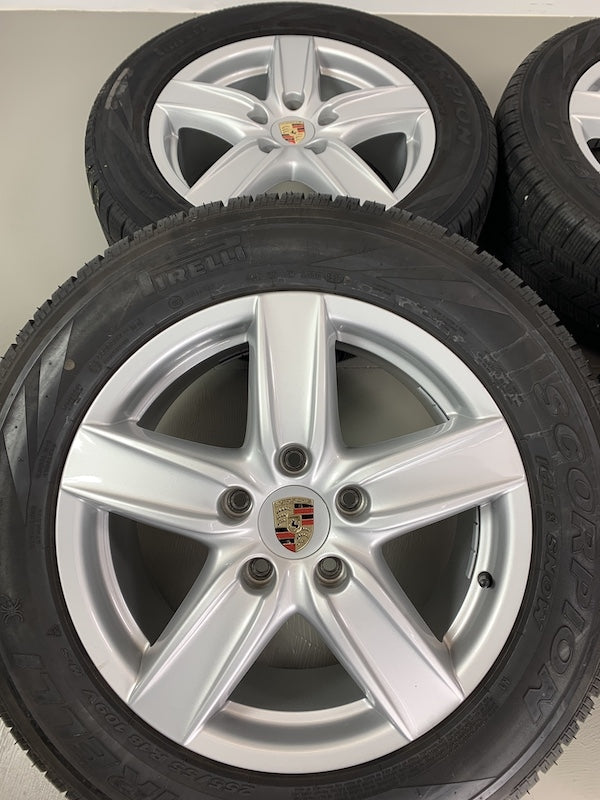 Porsche Cayenne 18 Zoll Winter Räder 958 Pirelli Scorpion N0