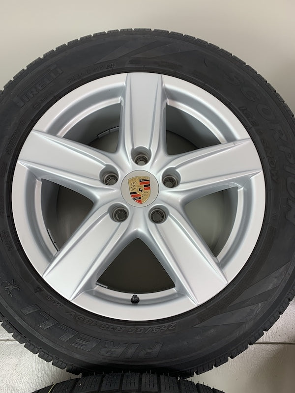 Porsche Cayenne 18 Zoll Winter Räder 958 Pirelli Scorpion N0