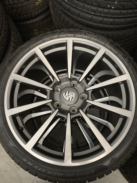Porsche 991.1 20 Zoll Carrera Classic Winter C2 S Heck Winter DOT2018 und 2019