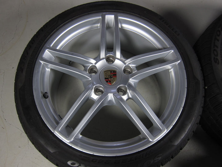 Porsche 991 19 Zoll Carrera V Allrad Winter DOT2012 Pirelli C4 4S TOPZUSTAND