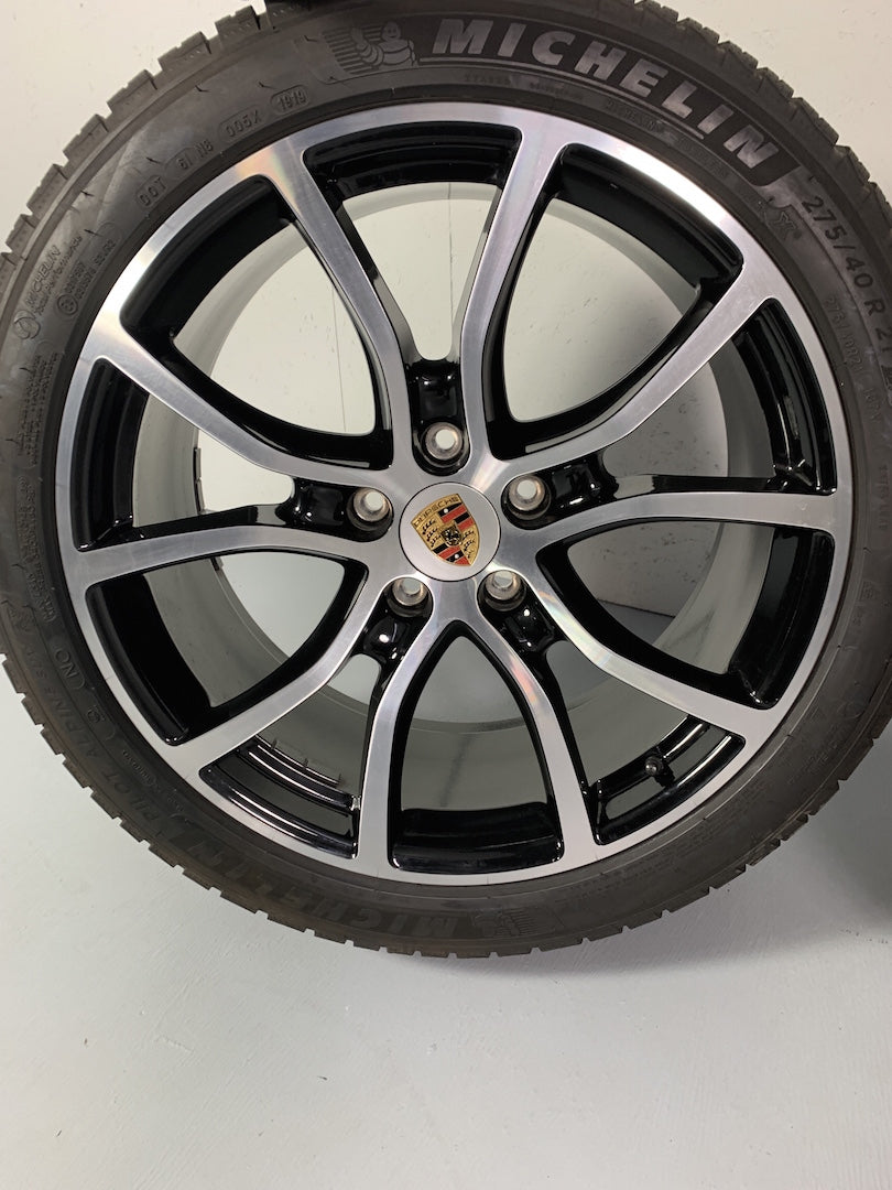 Porsche Cayenne Coupe E3 I 21 Zoll Exclusive Design Winter Michelin NEUER RADSATZ