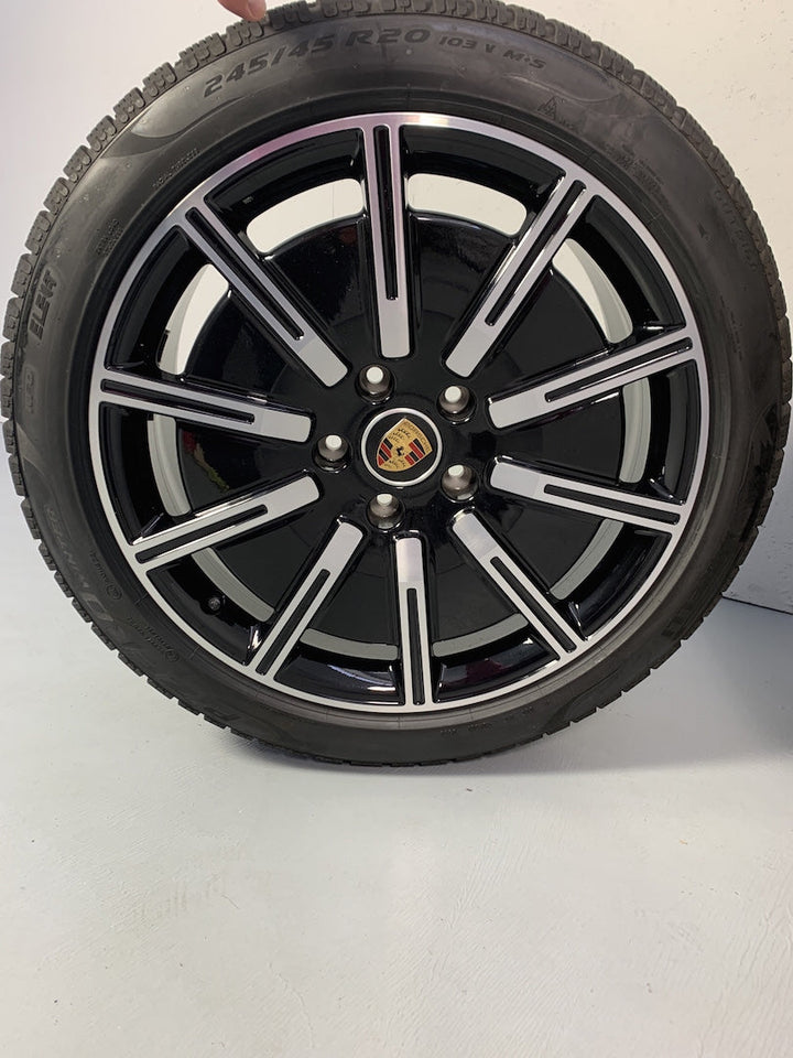 Porsche Taycan 20 Zoll Sport Aero Winterräder 4S Turbo S NUR 900KM GOODYEAR