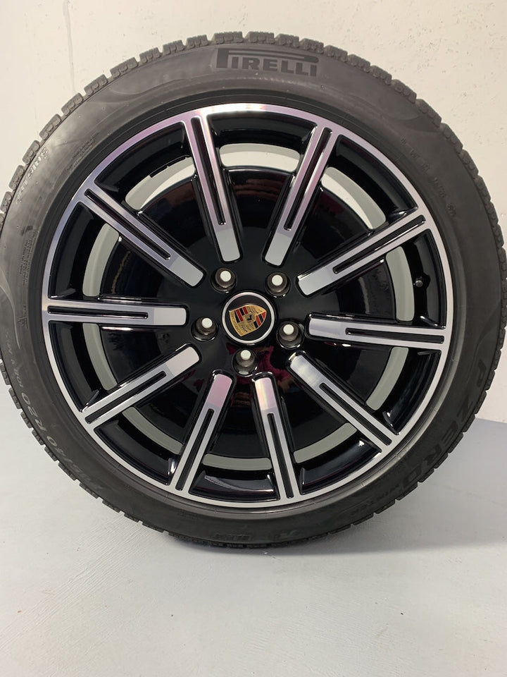 Porsche Taycan 20 Zoll Sport Aero Winterräder 4S Turbo S NUR 900KM GOODYEAR