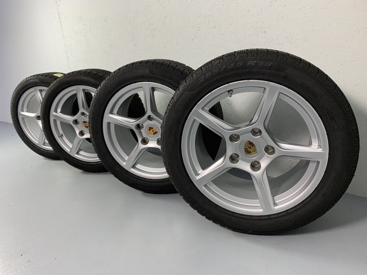 Porsche Boxster 18 Zoll 718 982 PIRELLI Winter Räder 6,5-7mm neuwertig