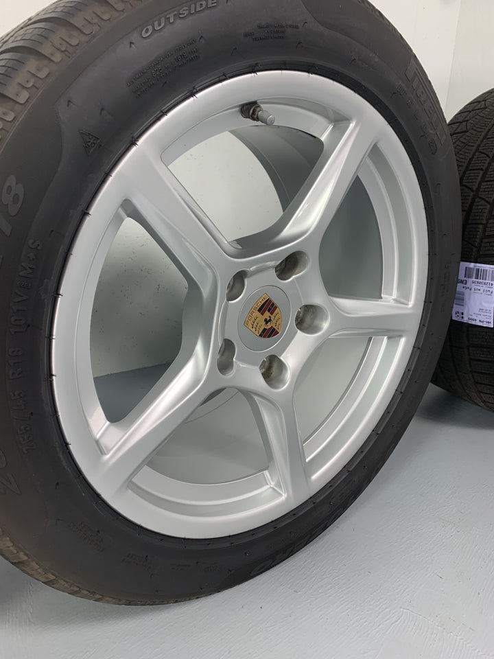 Porsche Boxster 18 Zoll 718 982 PIRELLI Winter Räder NEU DOT2023 150KM