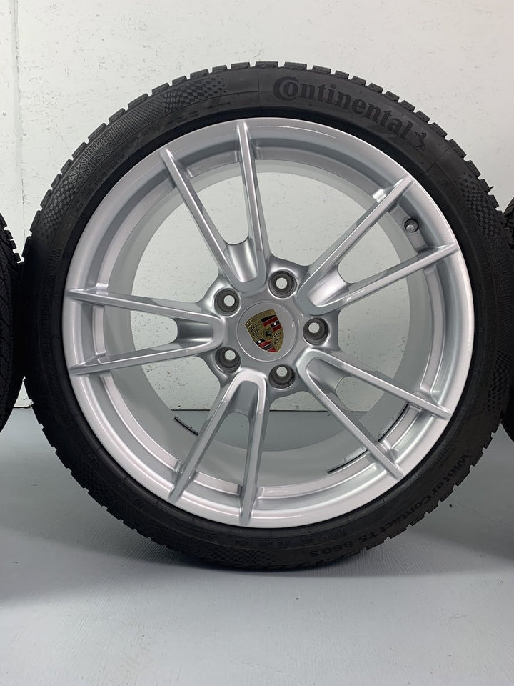 Porsche 992 19/20 Zoll Carrera S/4S Winterräder Continental 7-8mm