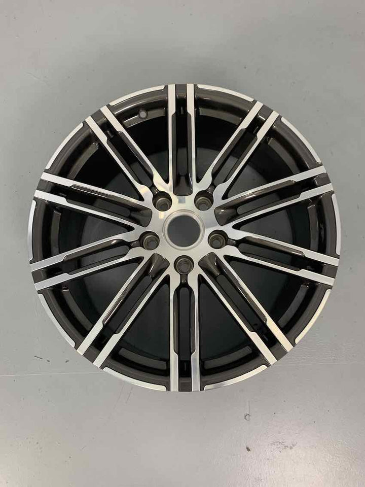 PORSCHE 991 20 Zoll Turbo III Felge 8,5J x 20 ET 51 99136216106