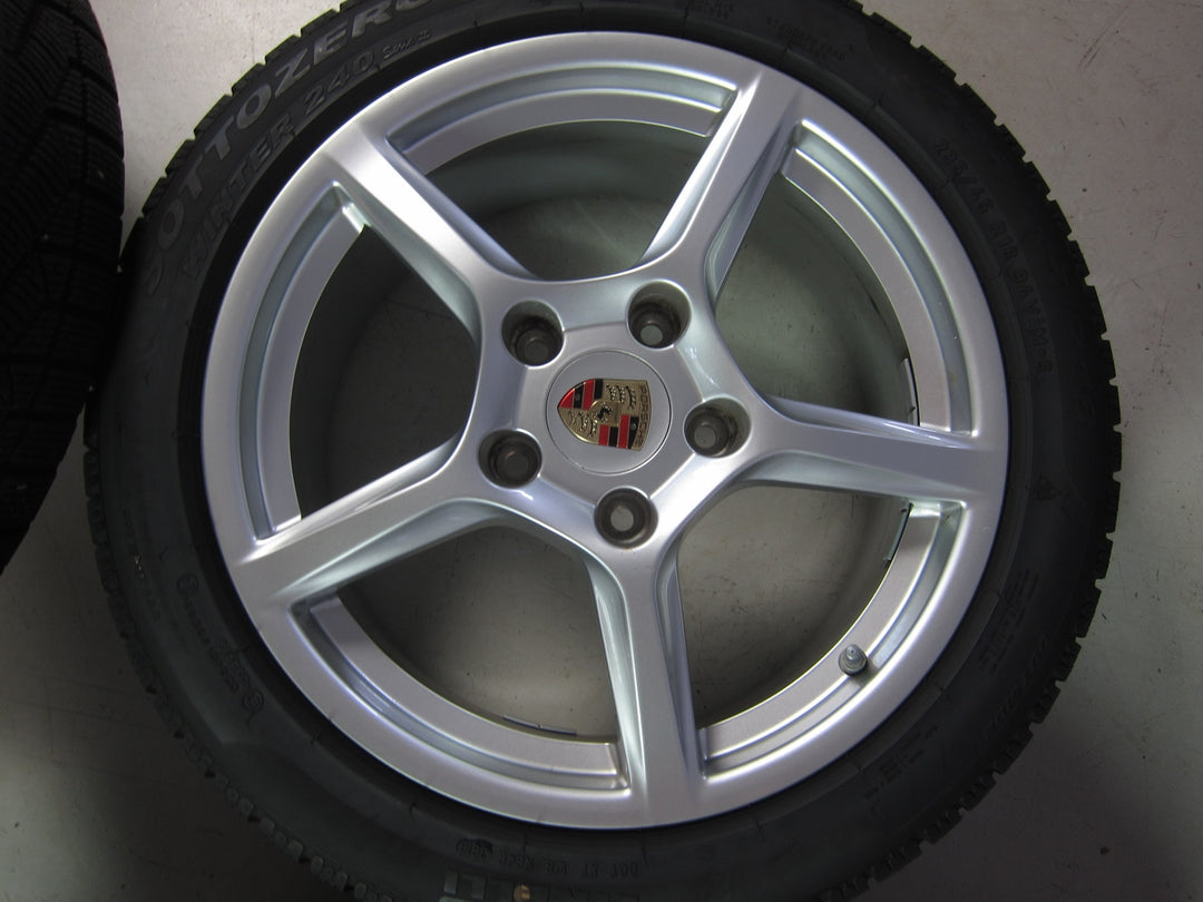Porsche Boxster 18 Zoll 718 982 PIRELLI Winter Räder 6,5-7mm neuwertig