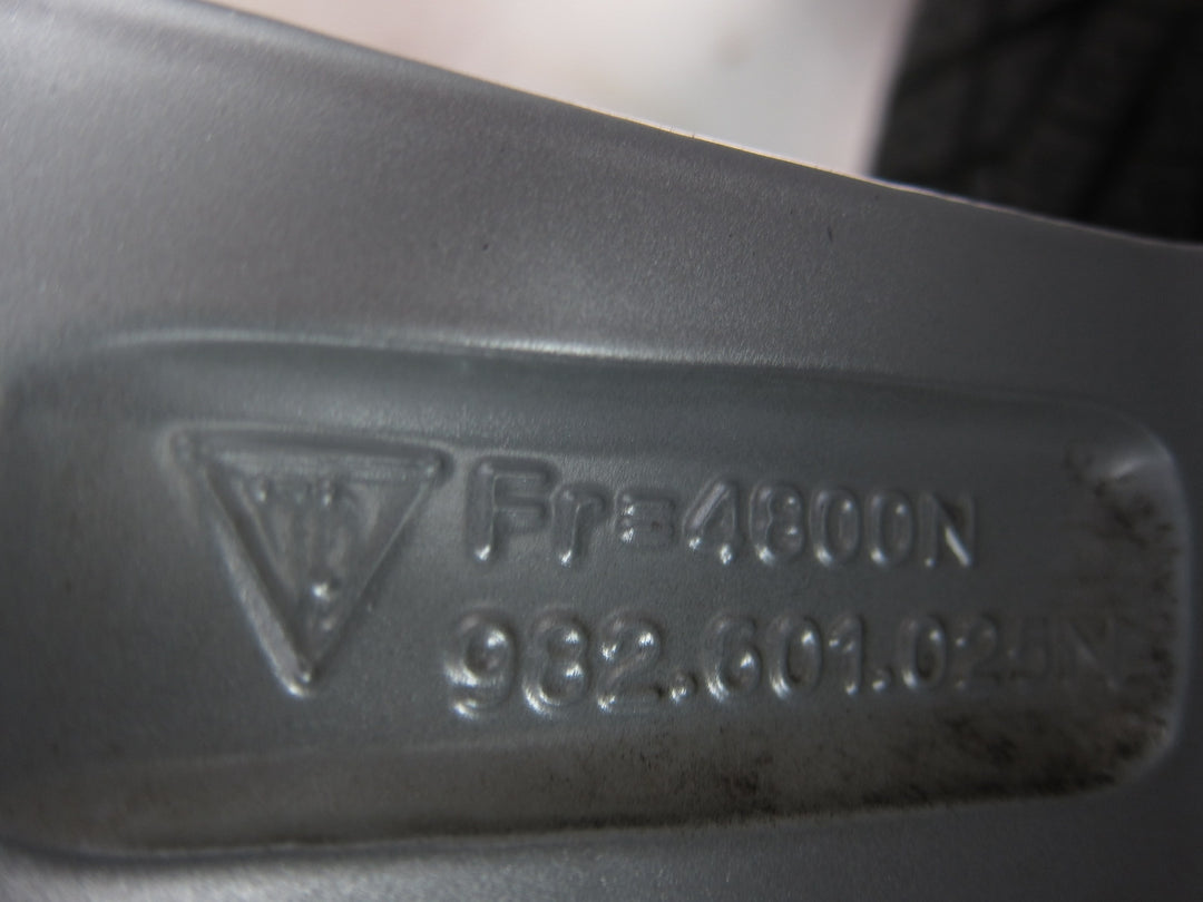 Porsche Boxster 18 Zoll 718 982 PIRELLI Winter Räder 6,5-7mm neuwertig