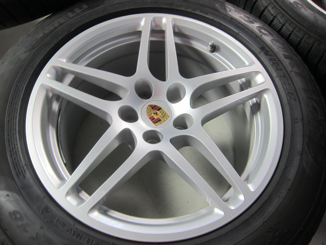 Porsche Macan S 18 Zoll Winter Räder Pirelli nur 2700Km MwSt.