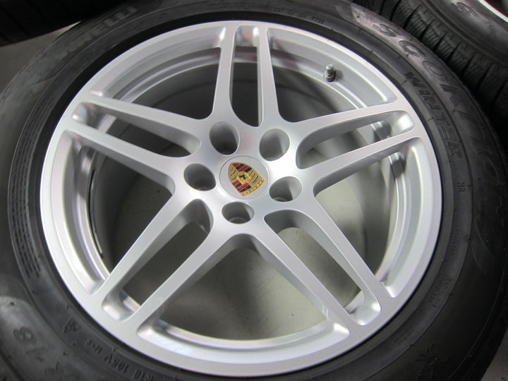 Porsche Macan S 18 Zoll Winter Räder Pirelli nur 2700Km MwSt.