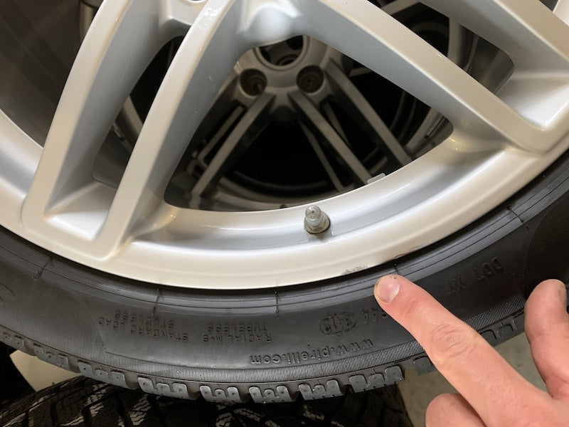 Porsche 991 19 Zoll Carrera V Allrad Winter DOT2012 Pirelli C4 4S TOPZUSTAND
